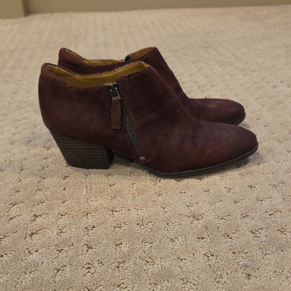 Franco Sarto Brown Ankle Boots with Side Zipper - Picture 1 of 7